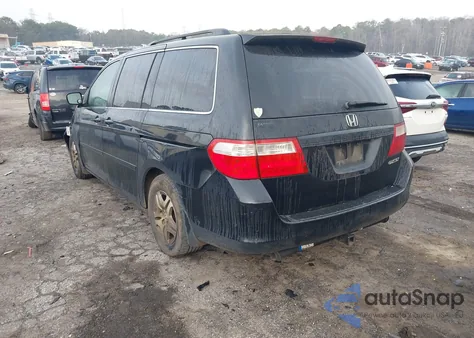 2005 Honda Odyssey Ex-L from USA, damaged, VIN 5FNRL387X5B049832